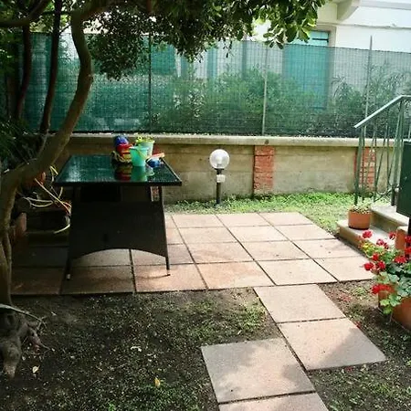 Ferienwohnung Sull'Isola Del Lido Lido di Venezia Exterior foto